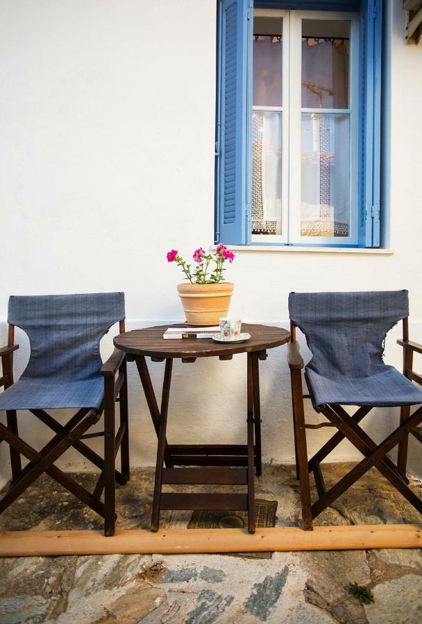 Villa Rodia House Glossa Exterior foto